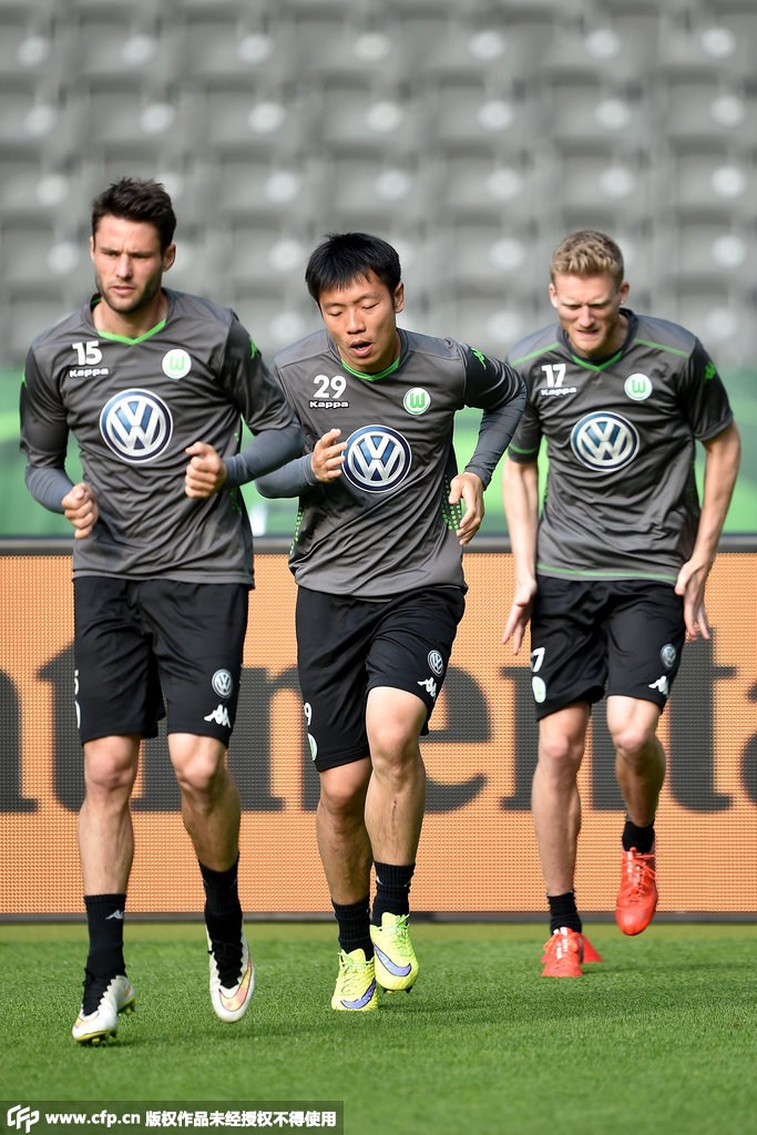 芝加哥公牛发布备战花絮，转会期造点机会，德国杯任务艰巨，轮换策略成焦点的简单介绍-九游体育