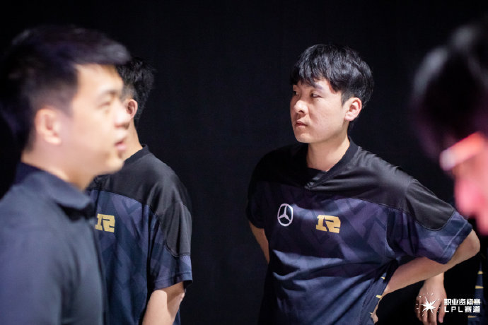 足总杯打平重赛-九游官方平台