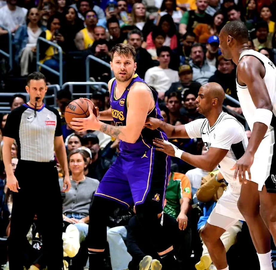 底特律活塞vs明尼苏达森林狼-九游娱乐官网